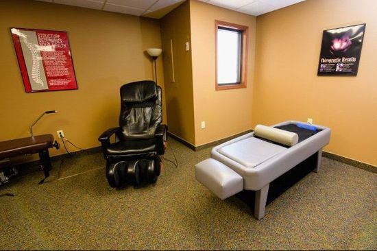 Chiropractor Bed #3 — Grand Island, NE — Choice Care Chiropractic