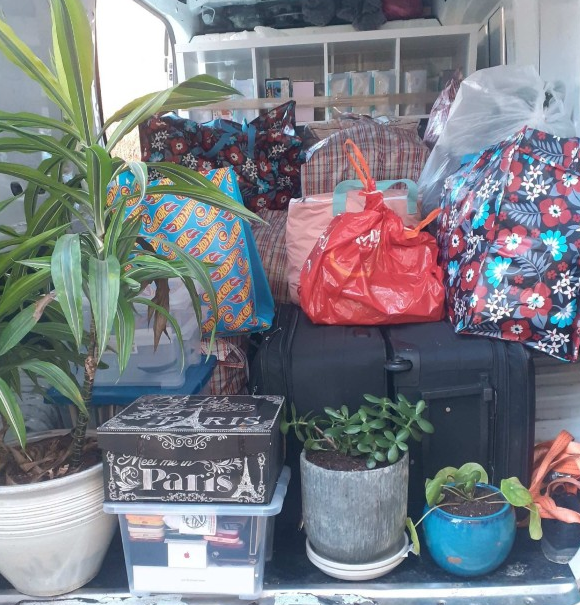 Let us take care of eldery people care home moves.