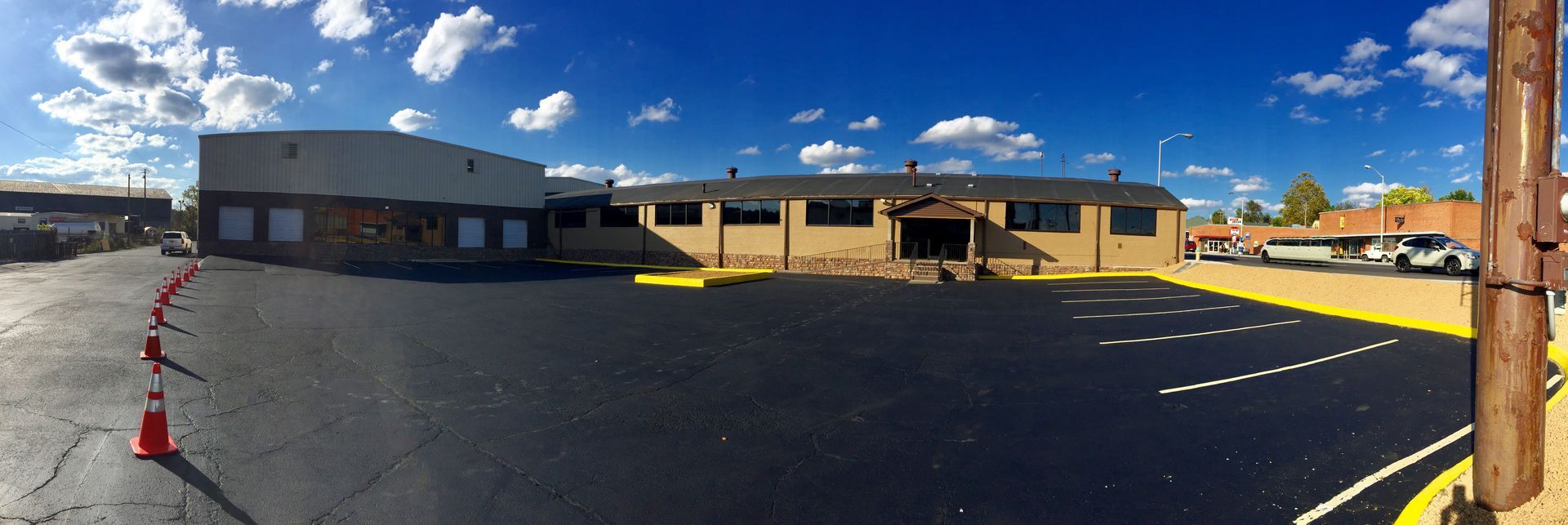 Jamestown @ Commonwealth Exterior Image