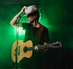 Andrew Allen