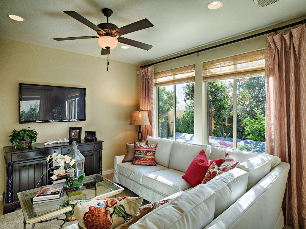 Monte Verde Seiries Windows in Living Room with White Couch and Coffee Table