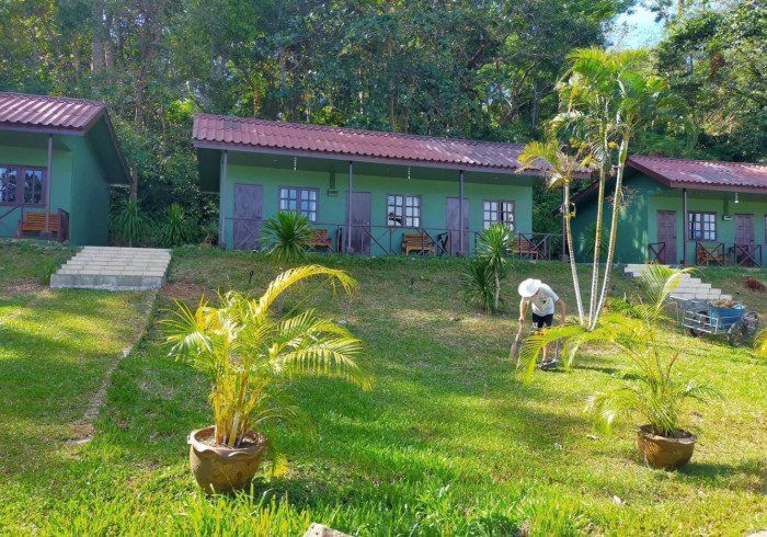 garden rooms with balcony