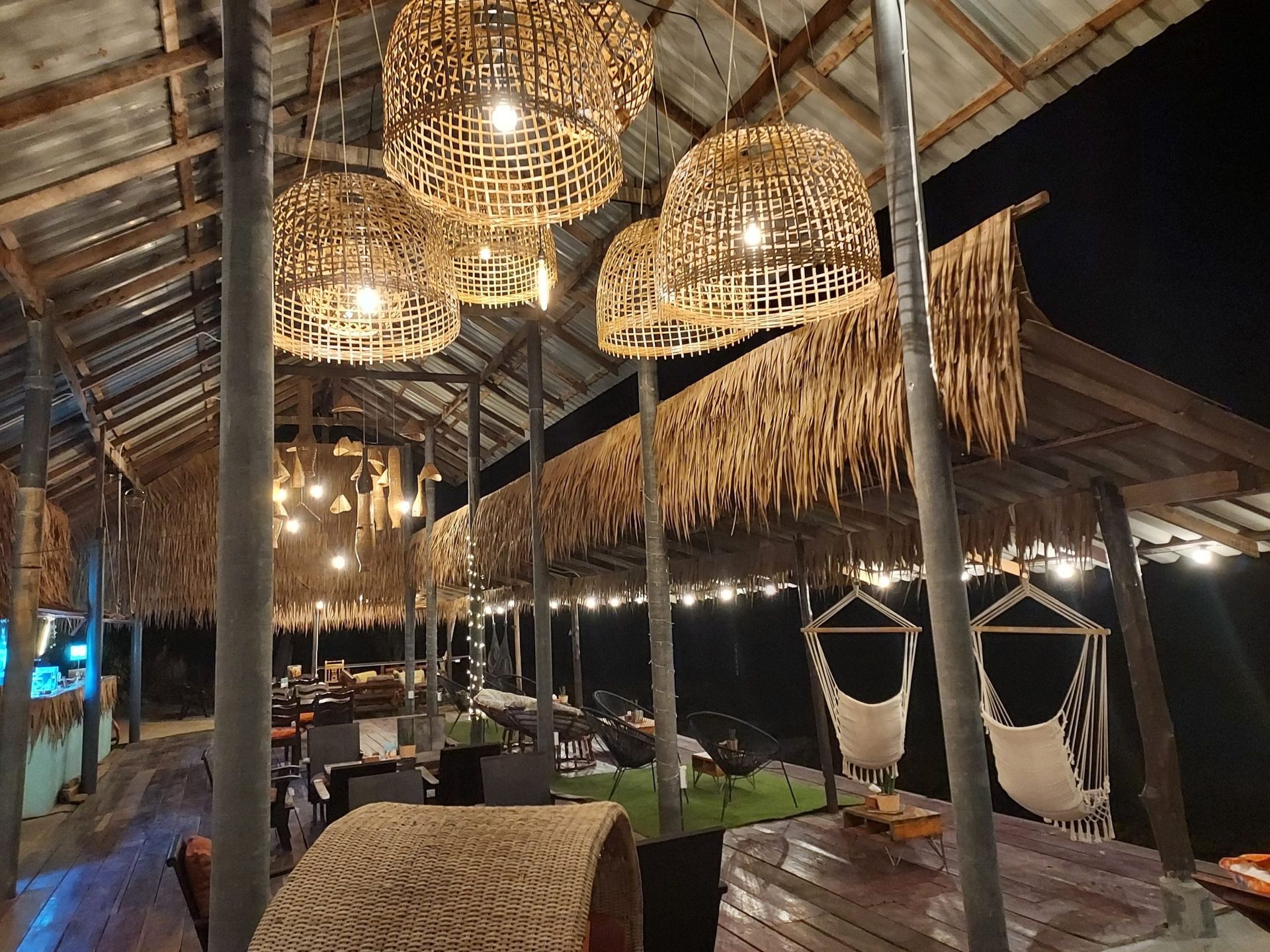 restaurant at cliff cottage