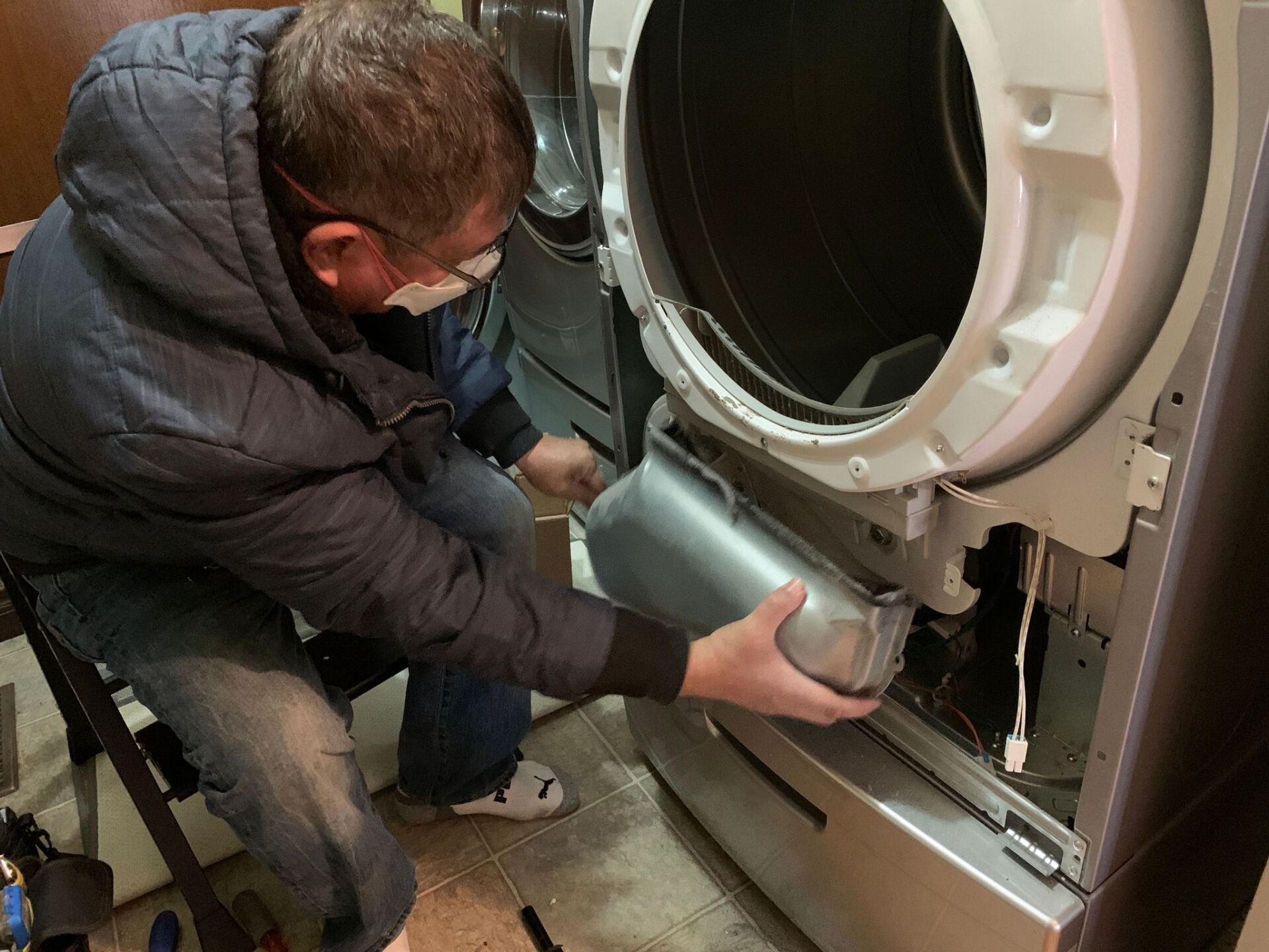 Cleaning Drain Filter in Washing Machine