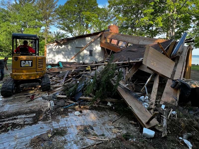 Removing a commercial building, shed removal, top-rated building demolition services in Williamsburg, Grand Traverse MI