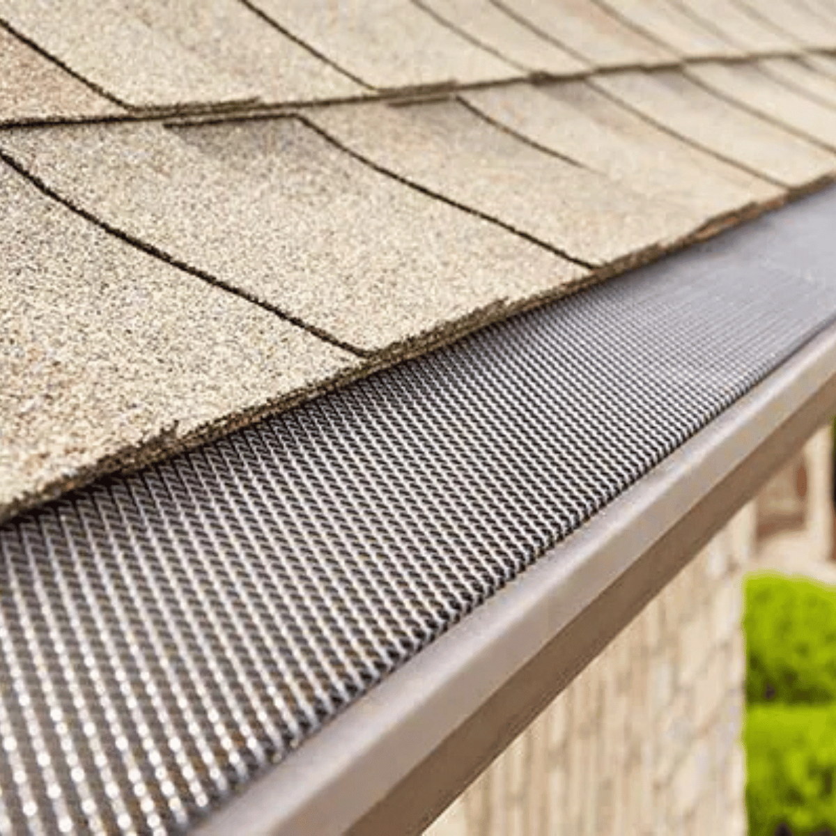 Seamless K-style 5 inch gutter included in roofing projects in Maryland