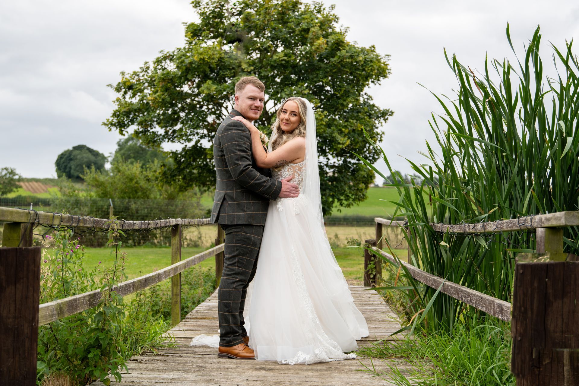 LS Photography - Your trusted wedding photographer in the UK