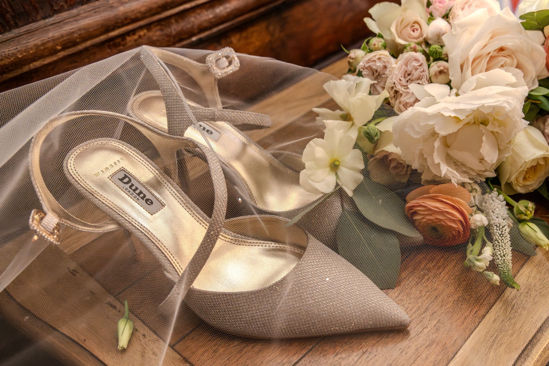 Trusted wedding photographer - LS Photography - shoes