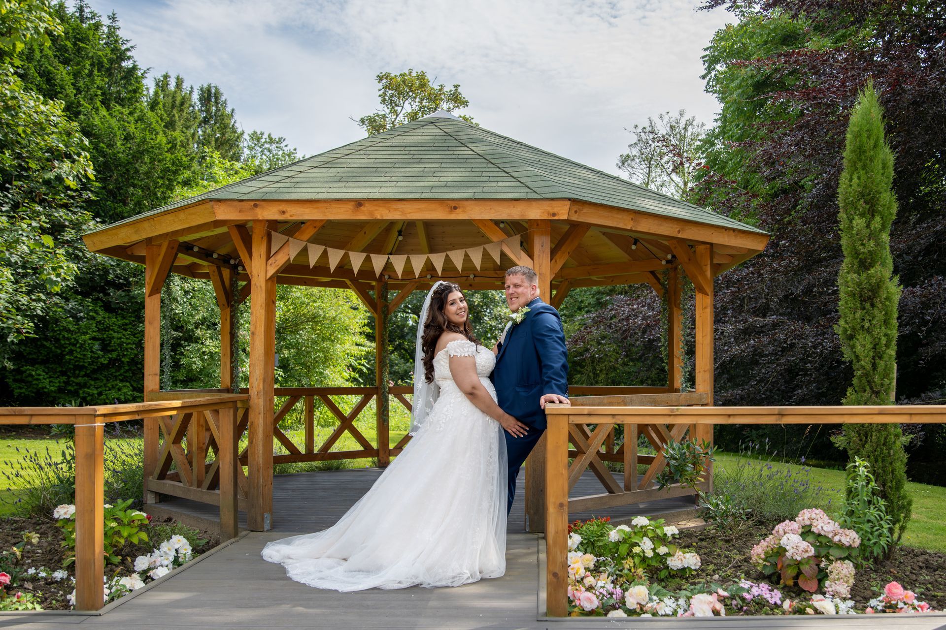 LS Photography - Trusted wedding photographer images