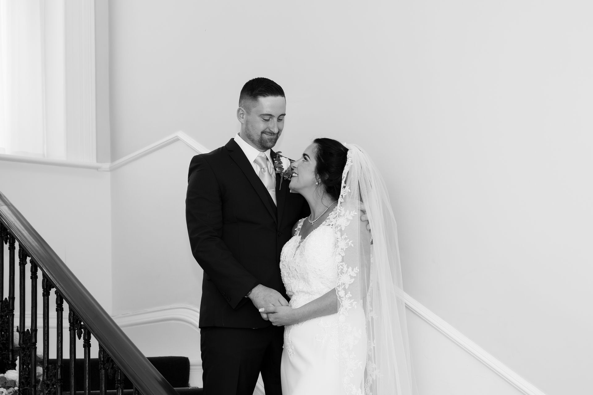 Trusted wedding photographer Laura - LS Photography
