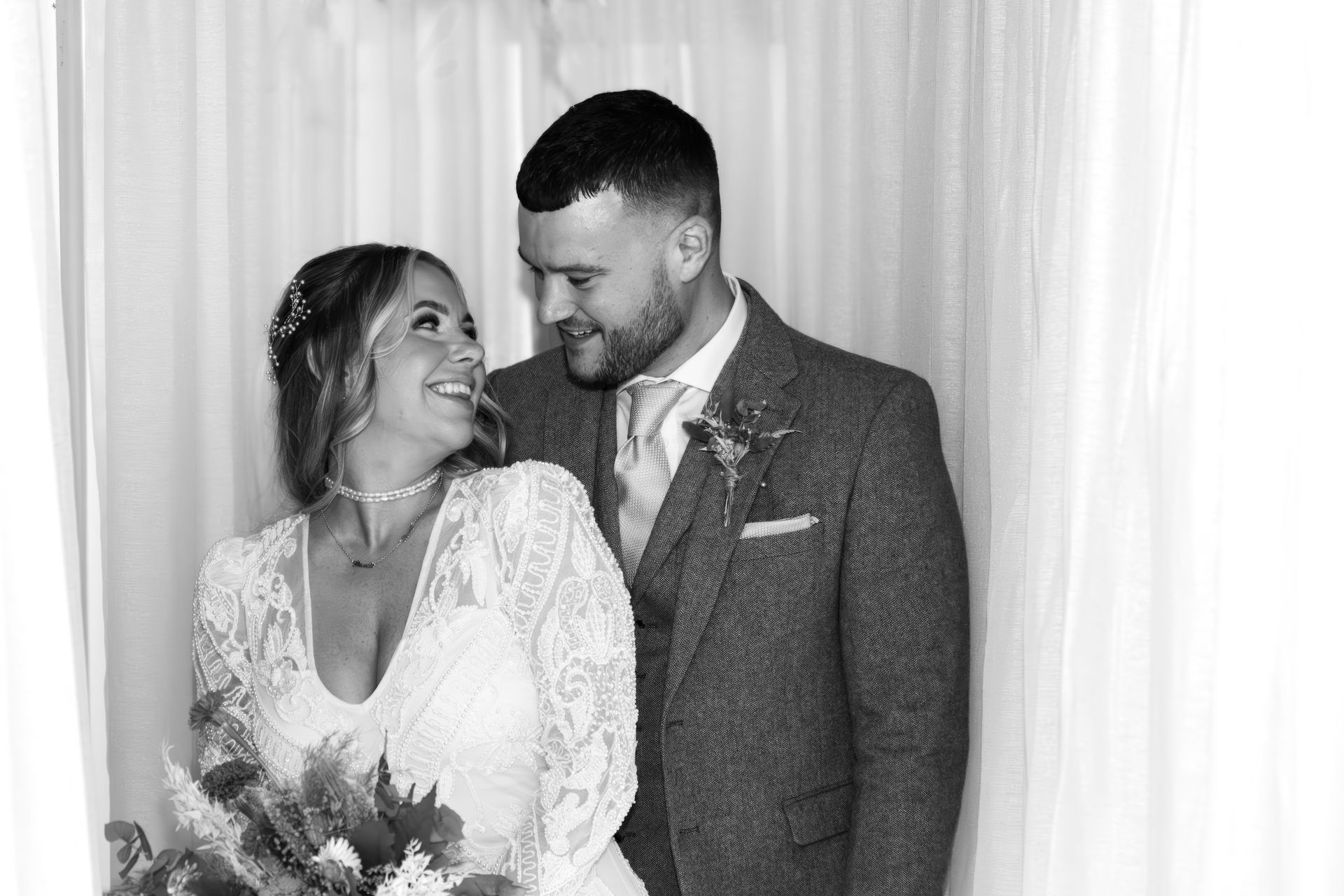 Trusted wedding photographer UK for candid photos. LS Photography