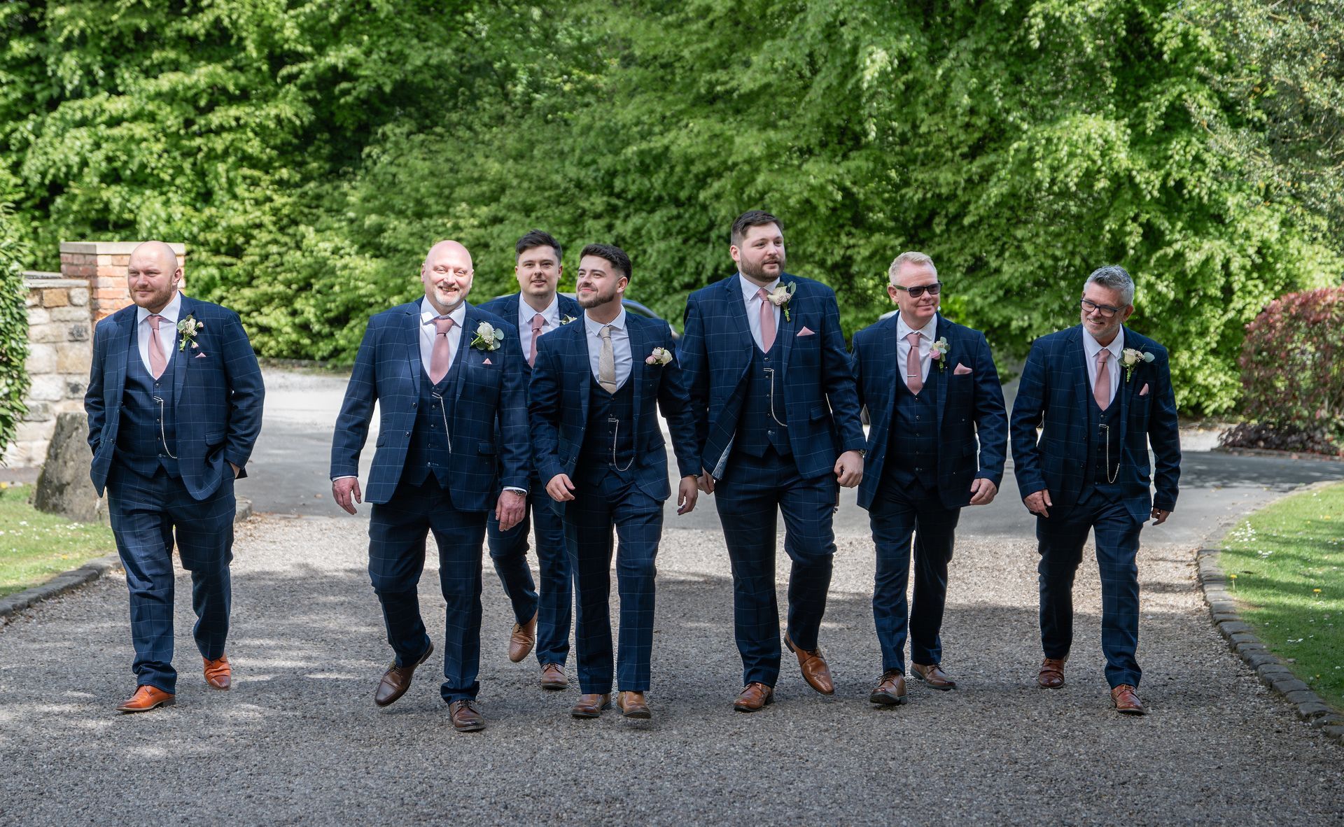 Your trusted wedding photographer - LS Photography - groomsmen