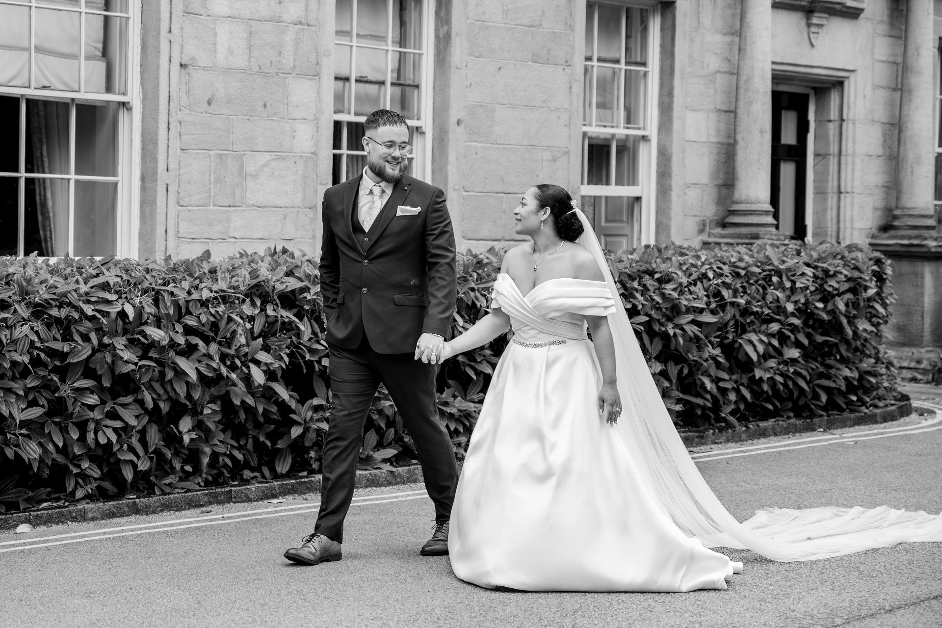 LS Photography - Trusted wedding photographer, bride and groom black and white