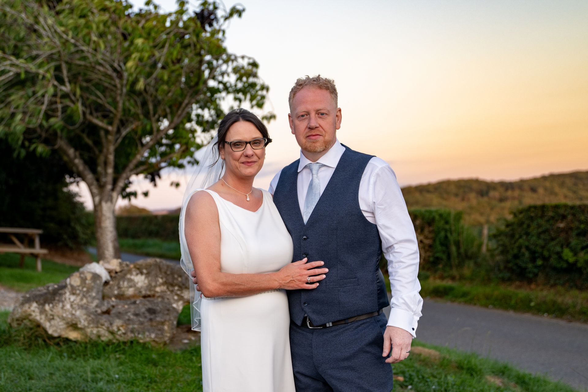 LS Photography - Trusted wedding photographer, couple at sunset