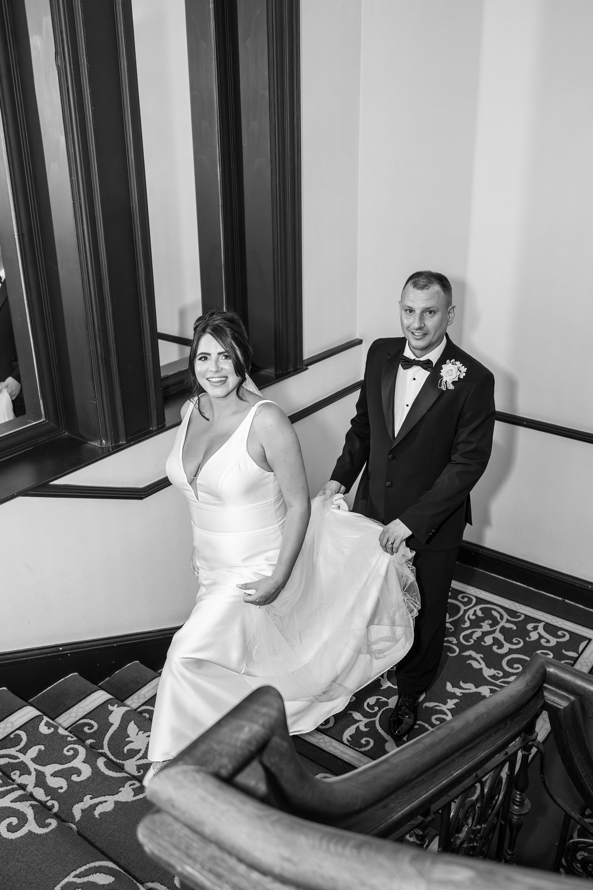 LS Photography - Trusted wedding photographer, fun couple shots