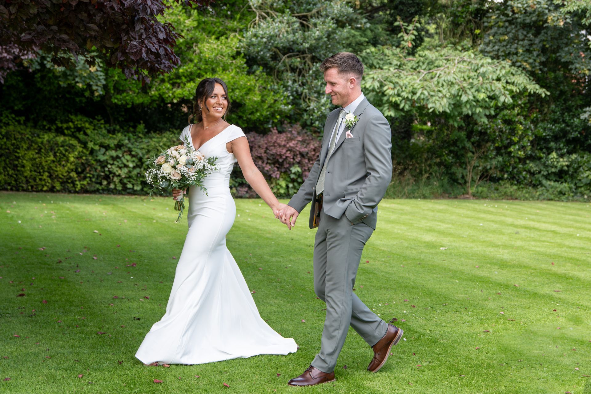 LS Photography - UK's trusted wedding photographer for couples