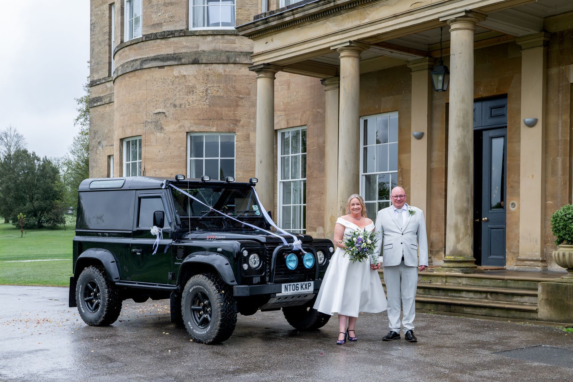 L.S. Photography - your local wedding photographer for outside photos