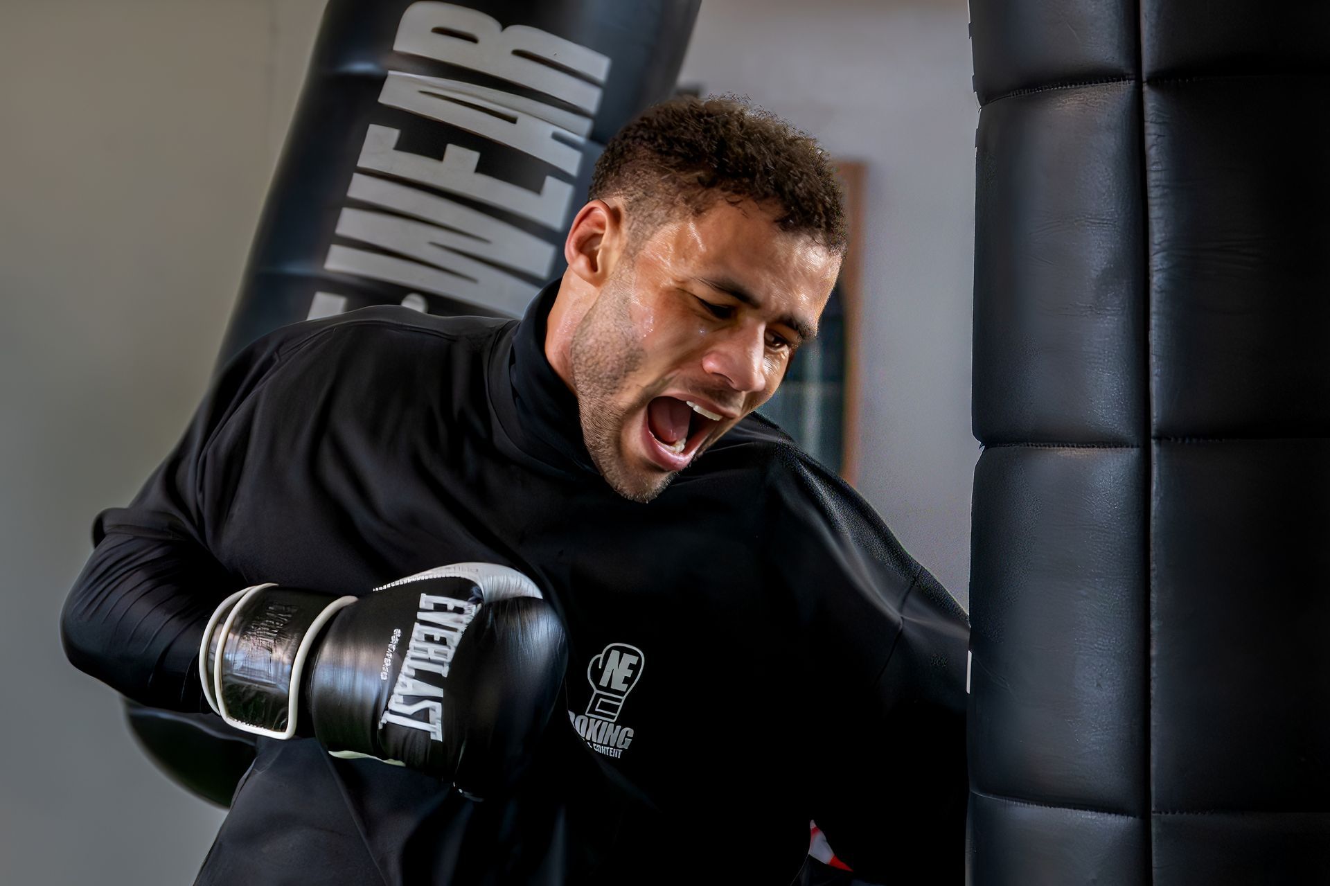 LS Photography - trusted photographer for weddings and sport events - action boxing shot
