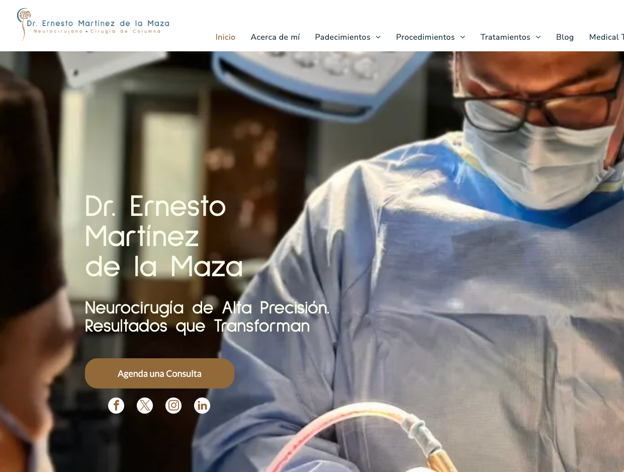 Dr. Martìnez de la Maza, Neurocirujano