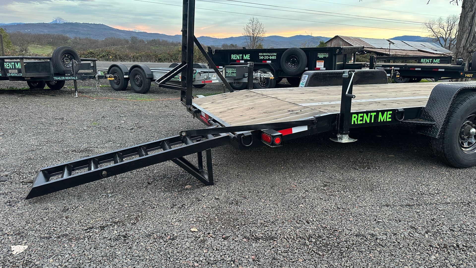 7x22 Flatbed Trailer for Rent