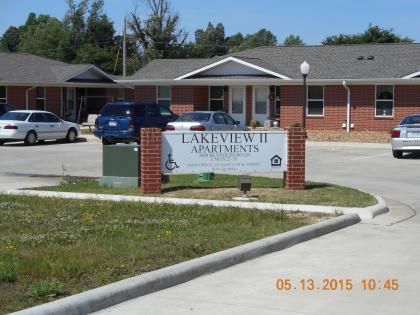 lakeview apartments