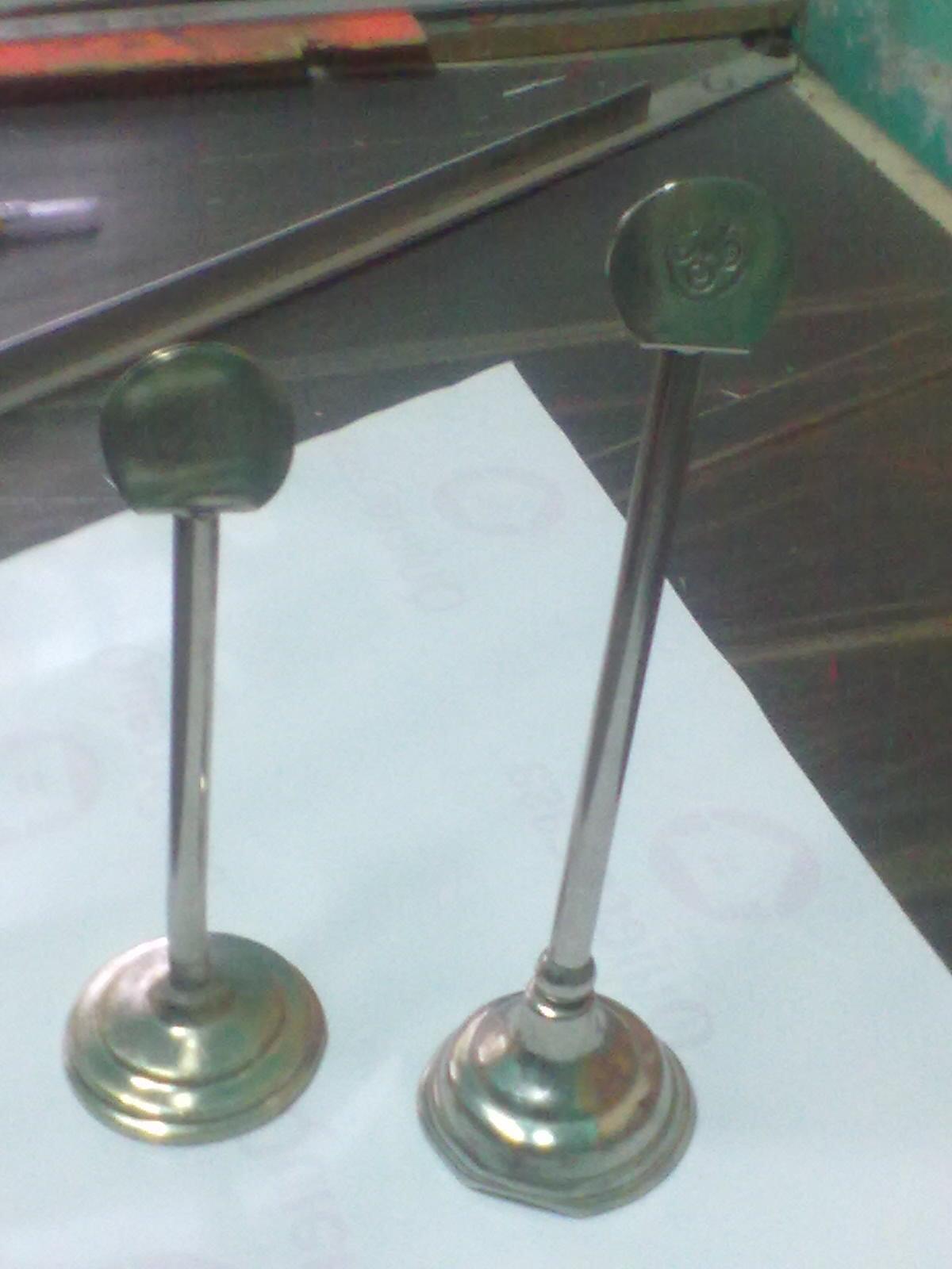 BANDERAS Y BANDEROLAS