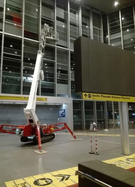 piattaforme elevatrici