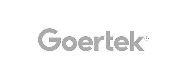 Ein grau-weißes Logo für Goertek auf weißem Hintergrund.