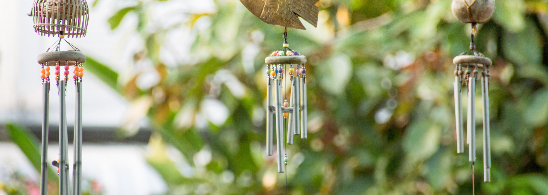 Picture of a set of wind chimes.