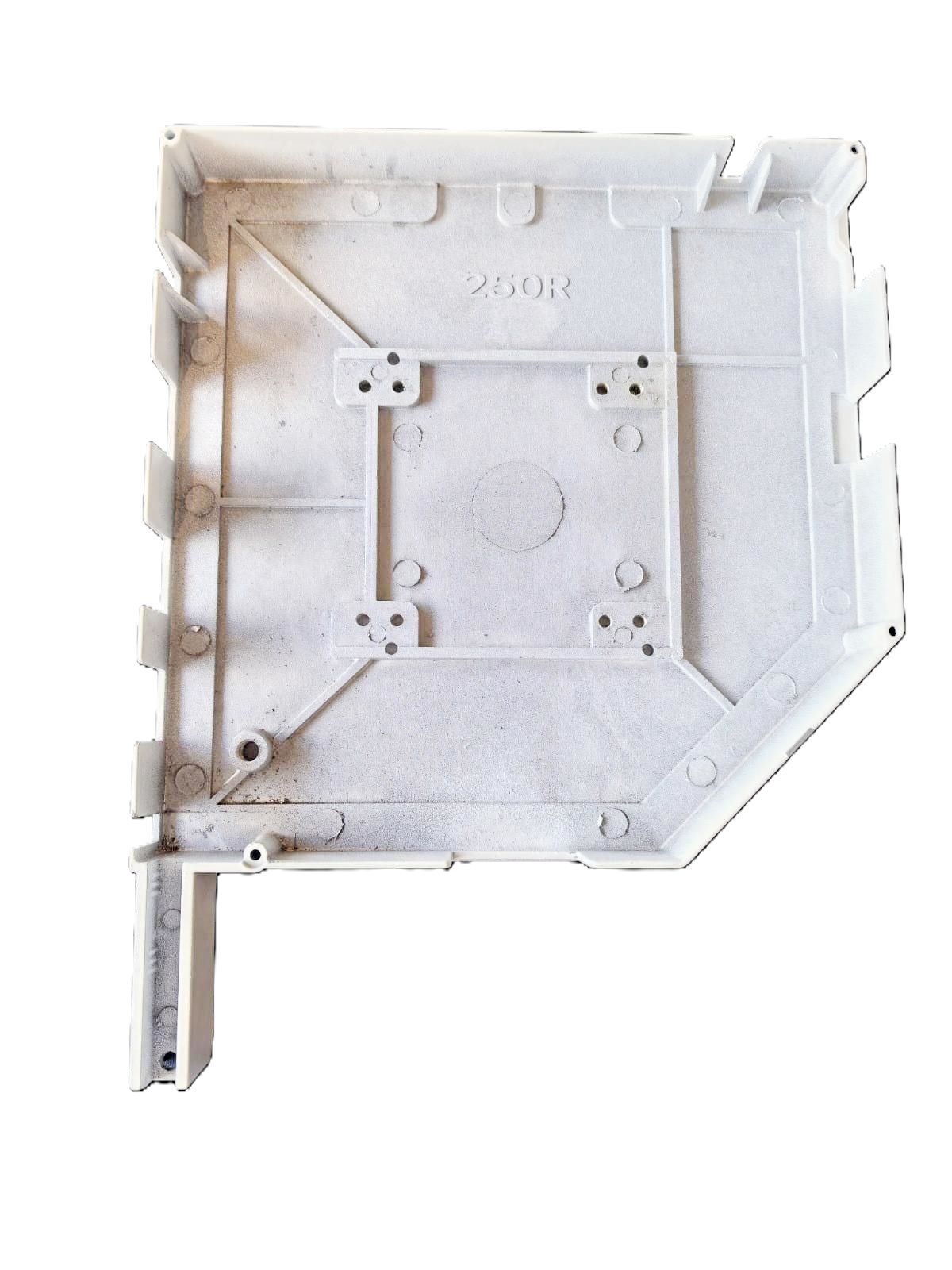 TAPA LATERAL CAJA DE ALUMINIO