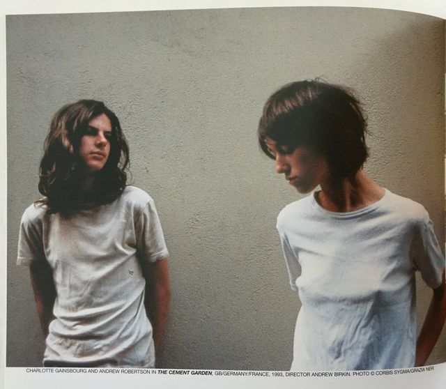 THE FOURTH SEX: ADOLESCENT EXTREMES edited by Francesco Bonami and Raf  Simonsラフ・シモンズ - 古本買取 2手舎/二手舎 nitesha 写真集 アートブック 美術書 建築