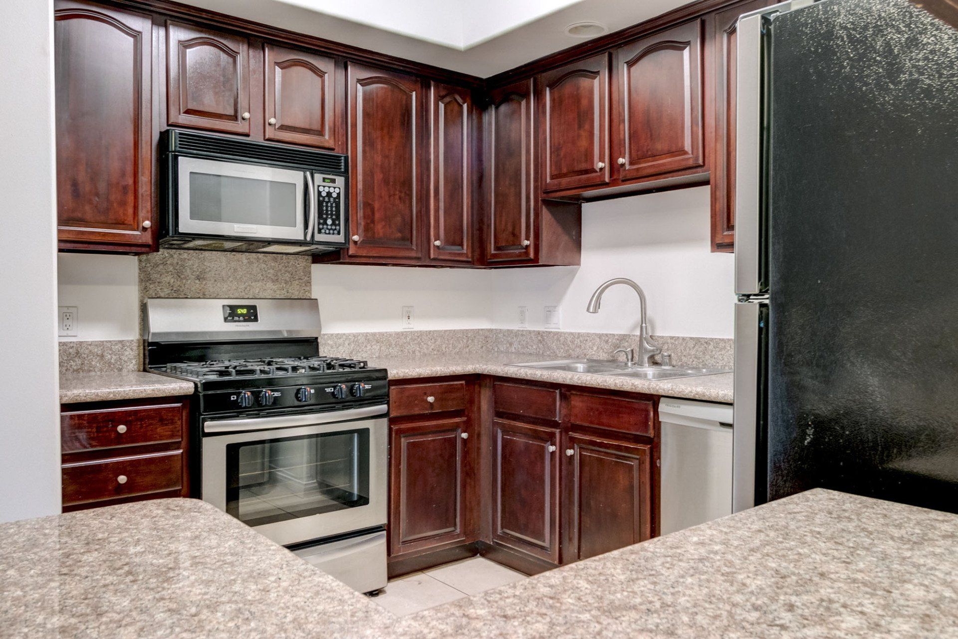 corinth unit 205 kitchen