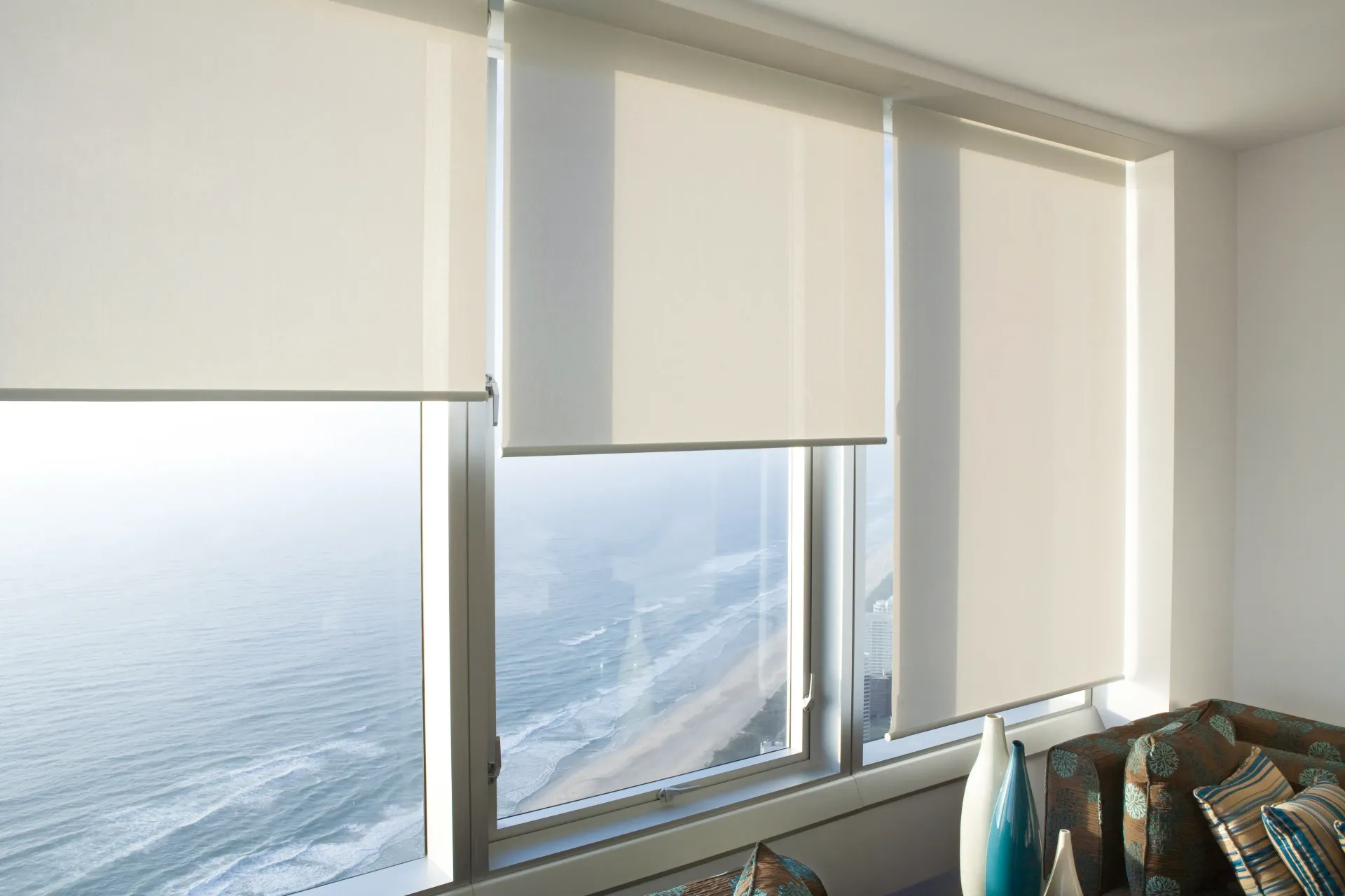 What Are Roller Blinds?