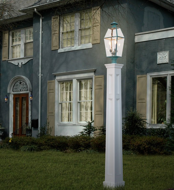 Outdoor post lantern light