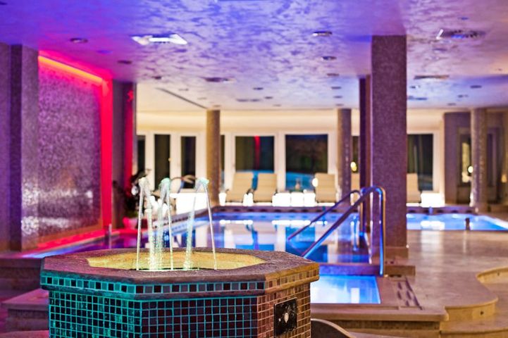 thermal indoor swimming pool