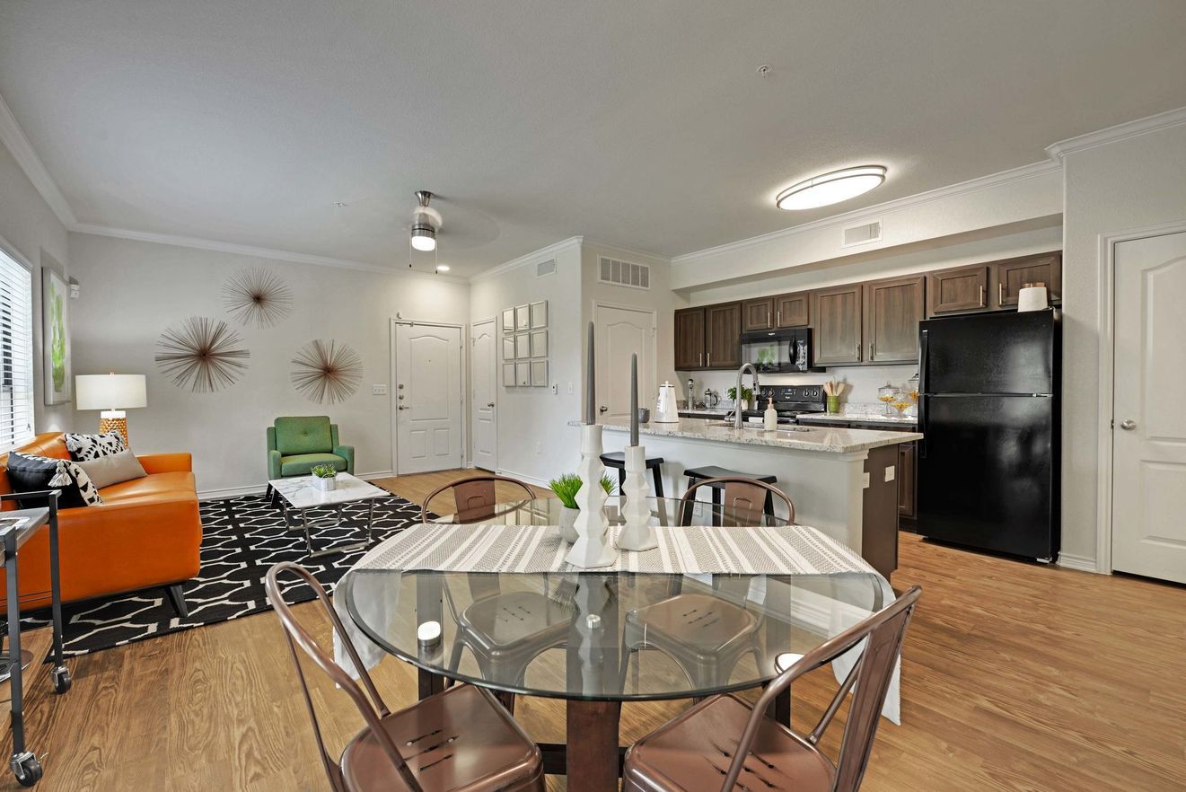 Austin City Lights dining room