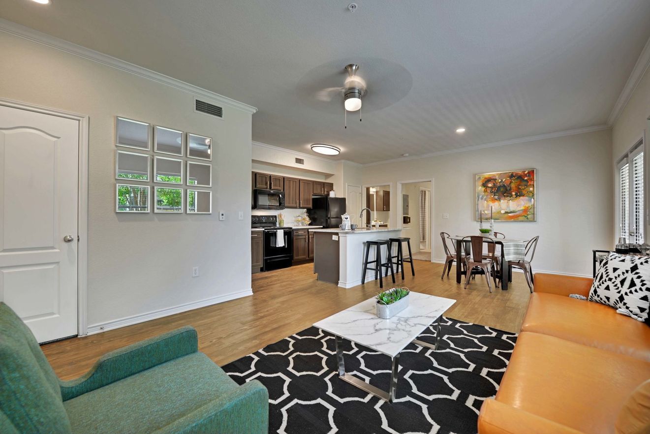 Austin City Lights living room