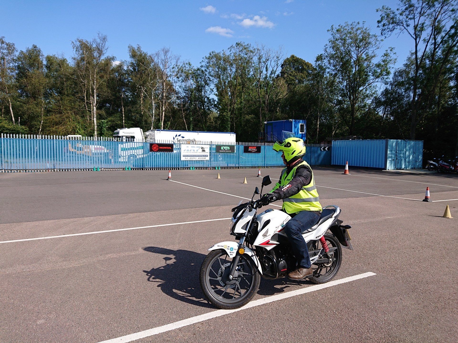 One to One motorcycle rider training