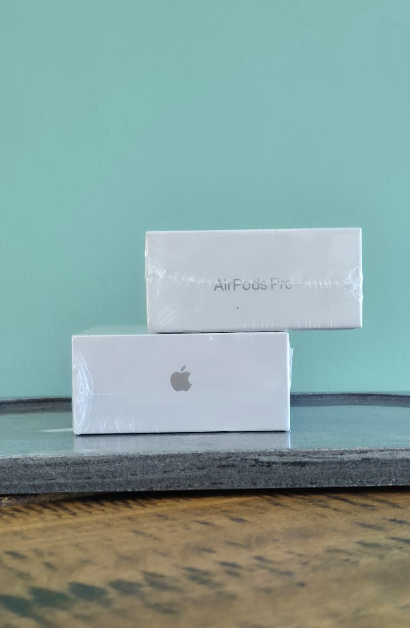 Apple AirPods Pro – Con Cancelación Activa de Ruido