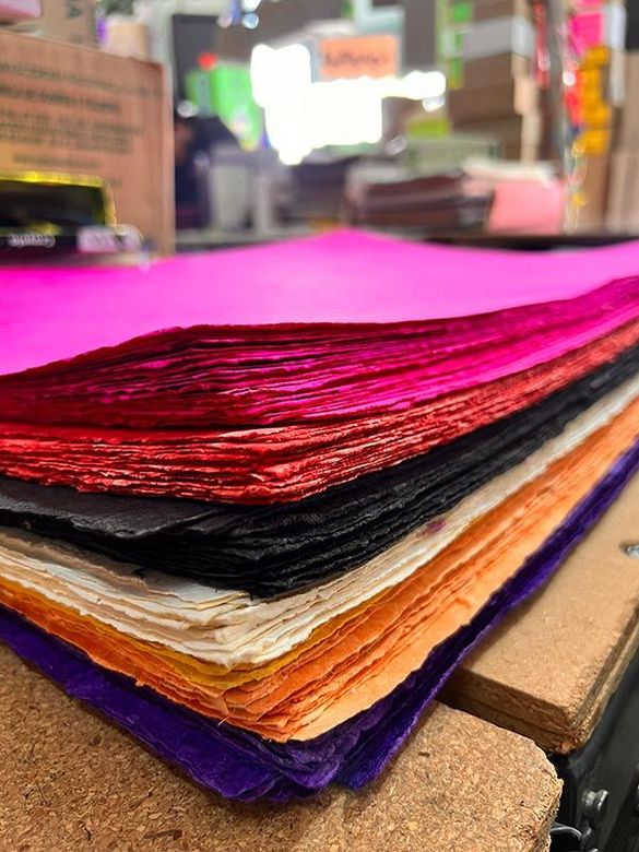PAPEL AMATE - COLOR Y PAPEL