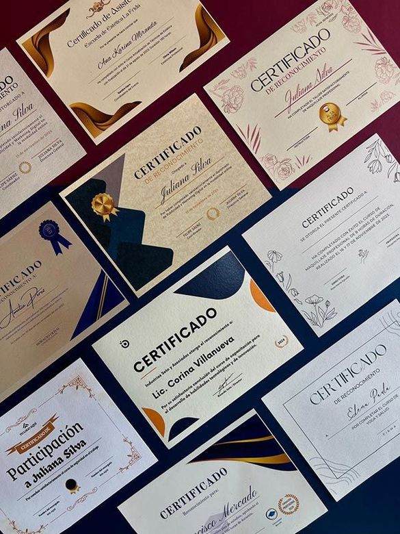 HOJAS PARA DIPLOMAS - COLOR Y PAPEL