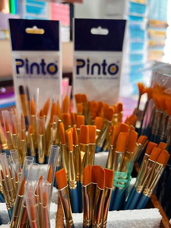 PINCELES- COLOR Y PAPEL