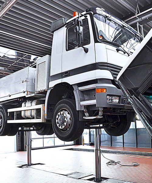 SemiTruck Repair in Louisville, KY Louisville Auto Spring