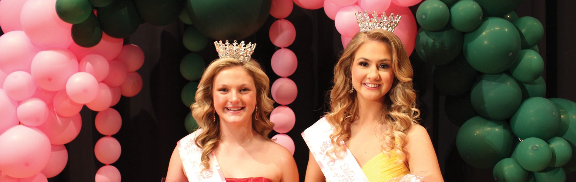 Molly Maynard (L) and Natalie Rasmussen (R)