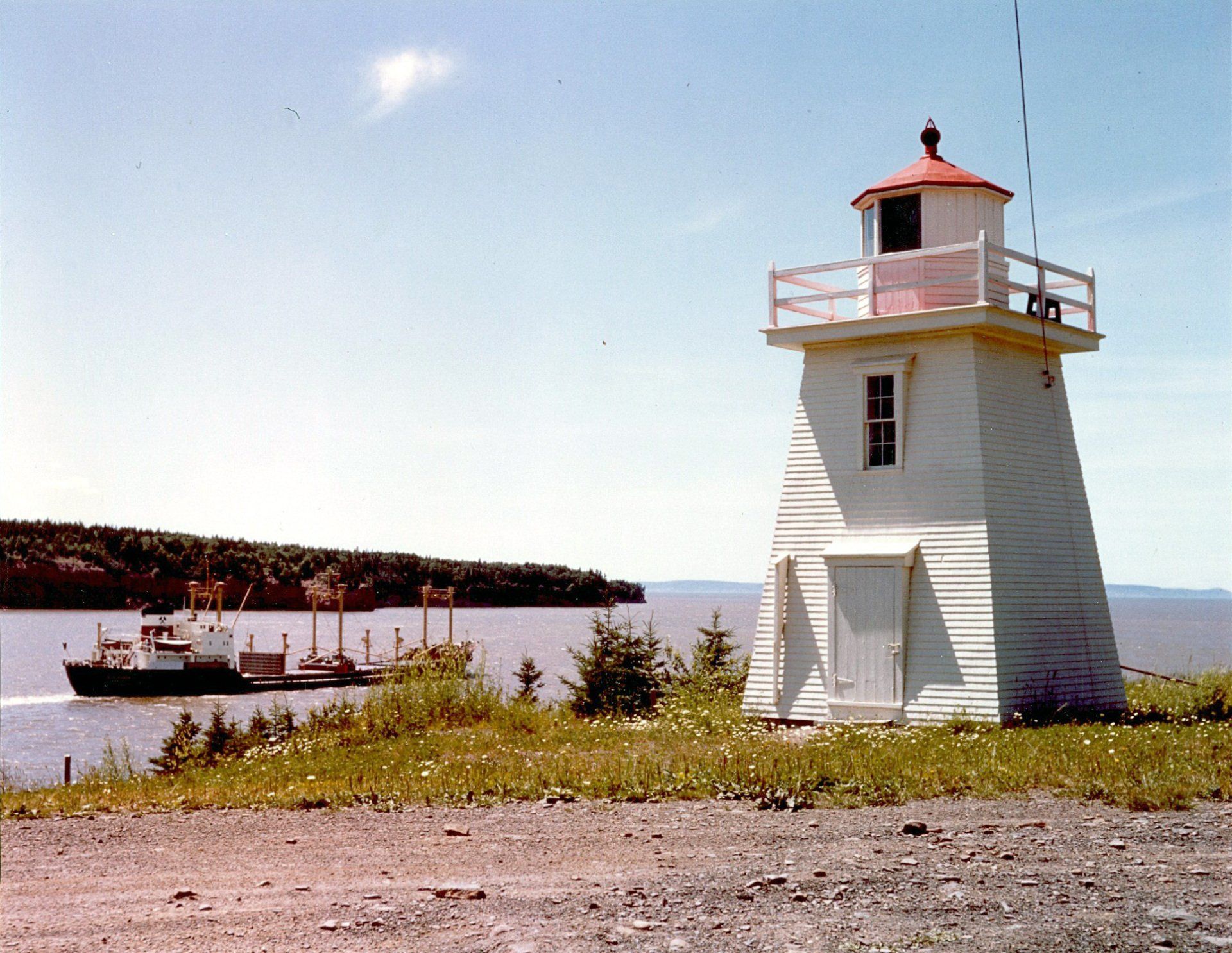 the walton lighthouse is the oldest surviving lighouse on this coast of the bay of fundy.