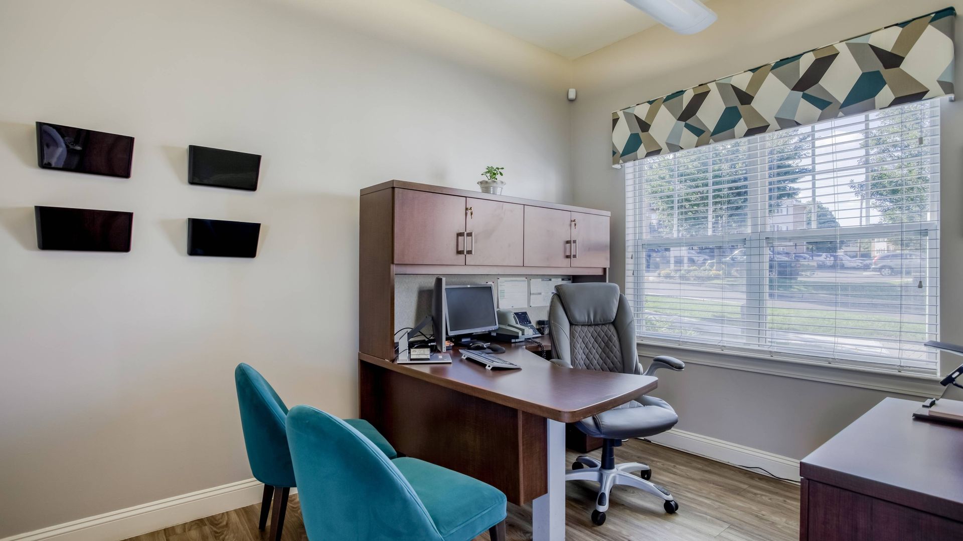 Leasing Office | Saunders Crossing