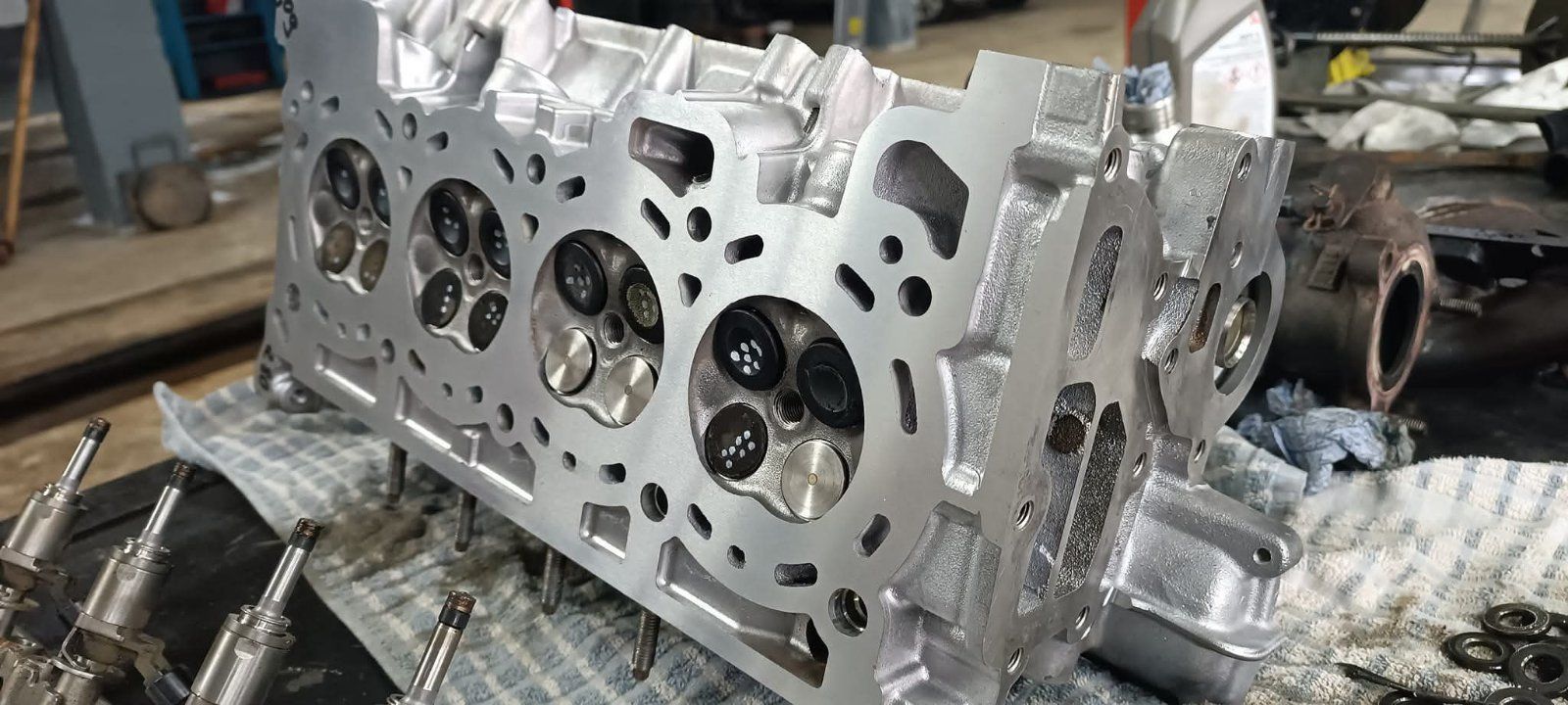 Karautoservisas nuotrauka