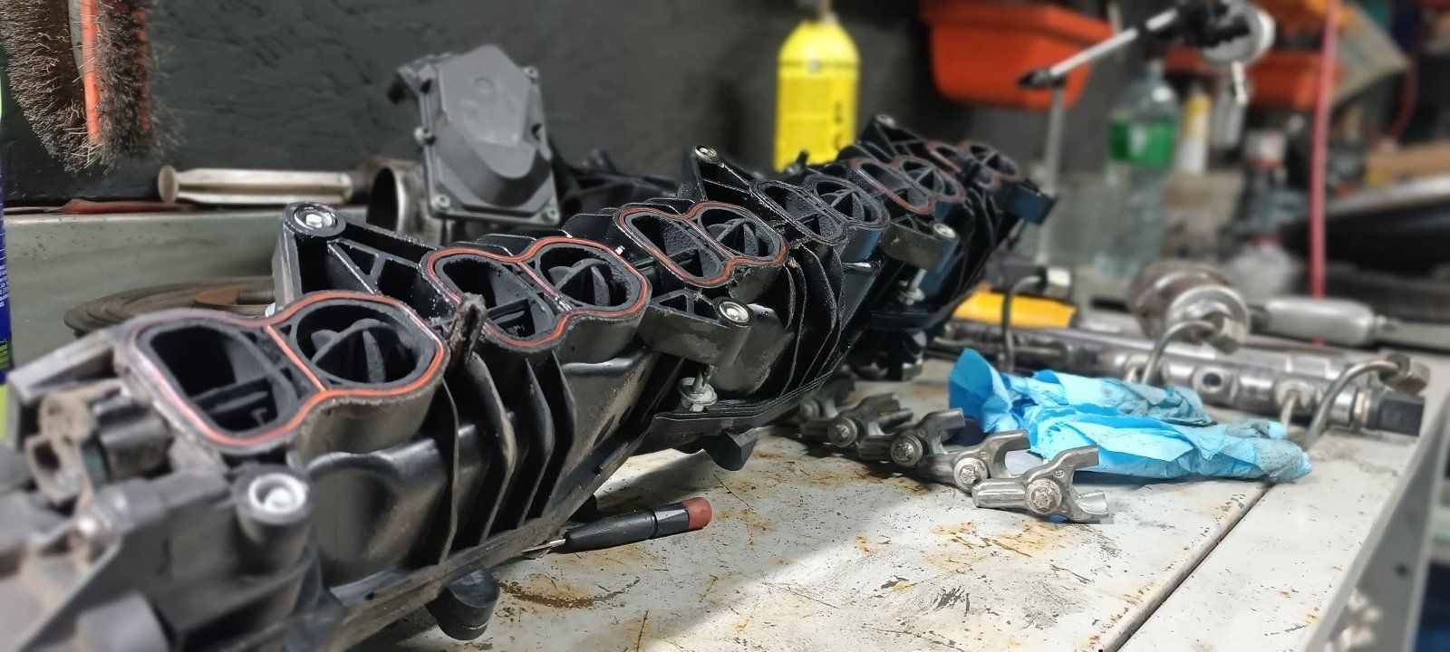 Karautoservisas nuotrauka