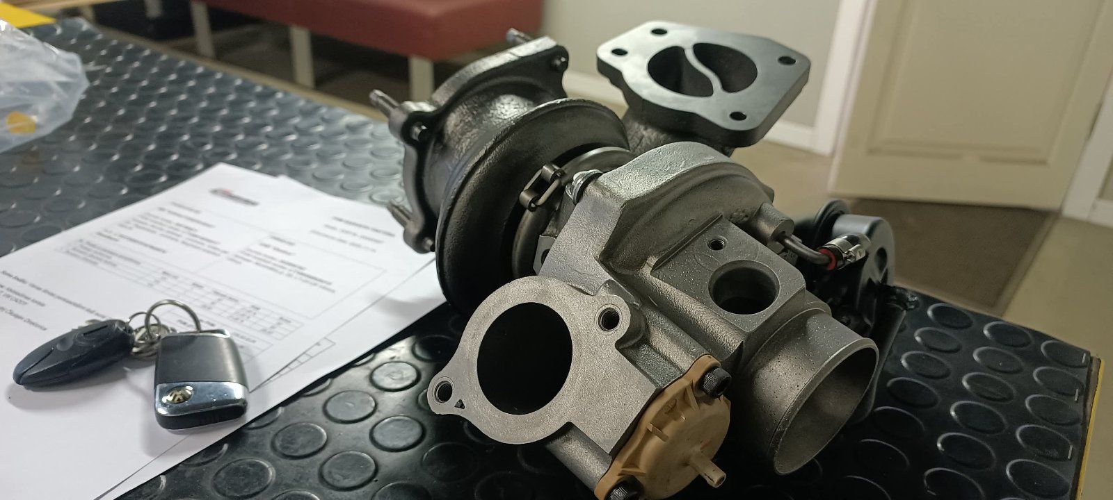 Karautoservisas nuotrauka