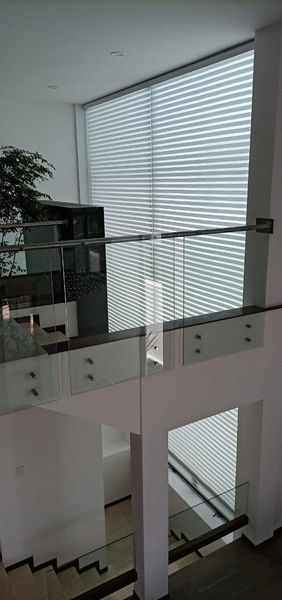 PERSIANAS Y DECORACIONES ELEGANCE